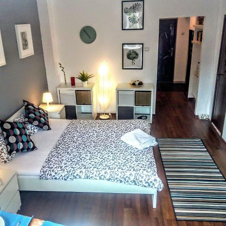 Central Bright Modern Studio Bukurešť Exteriér fotografie